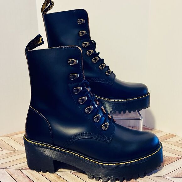 Dr. Martens Shoes - Dr Martens Leona Vintage Smooth Leather Heeled Women's 8 Boots Platform Hardware